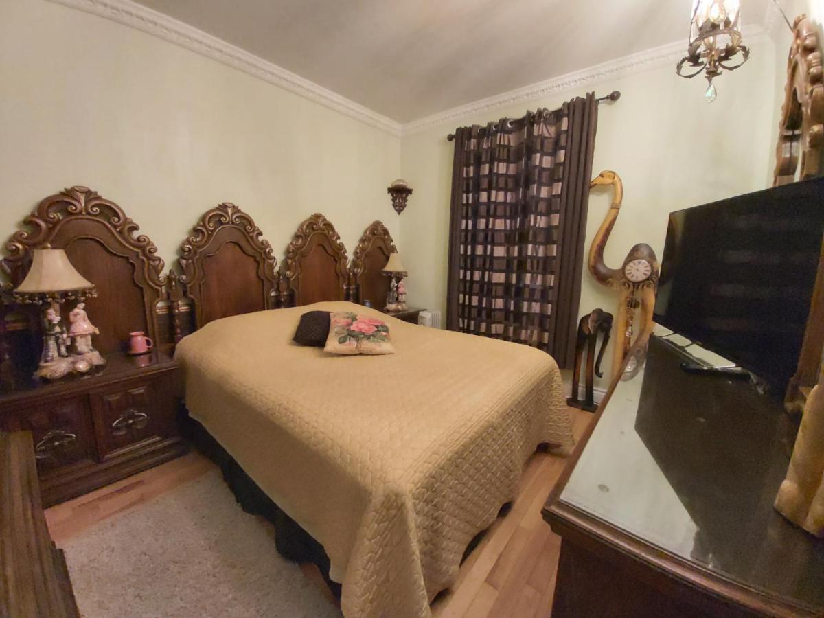 Lovely Classic Room Монреаль Экстерьер фото